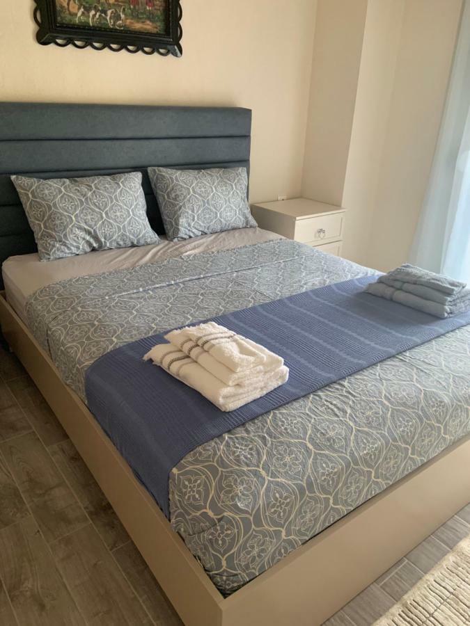 Villa Serafima Nikiti  Eksteriør billede