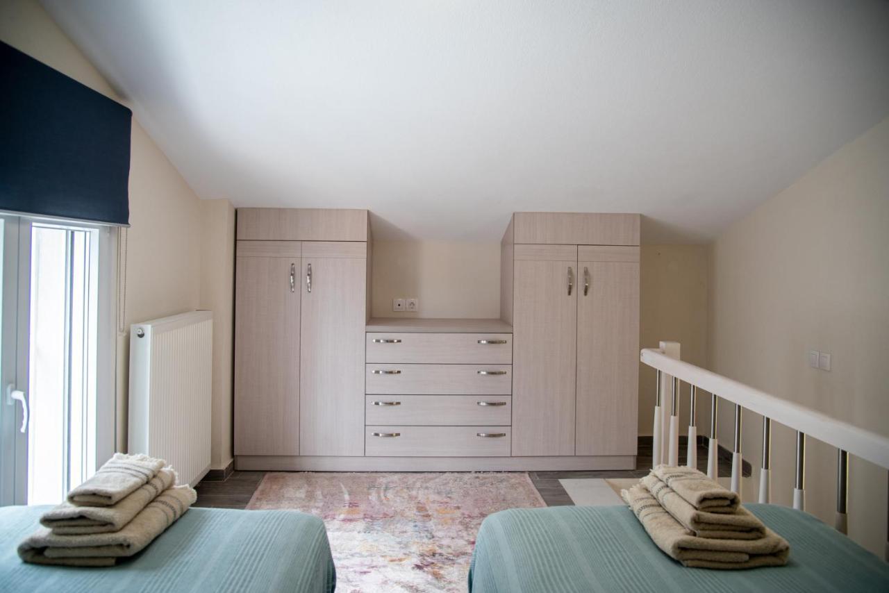 Villa Serafima Nikiti  Eksteriør billede